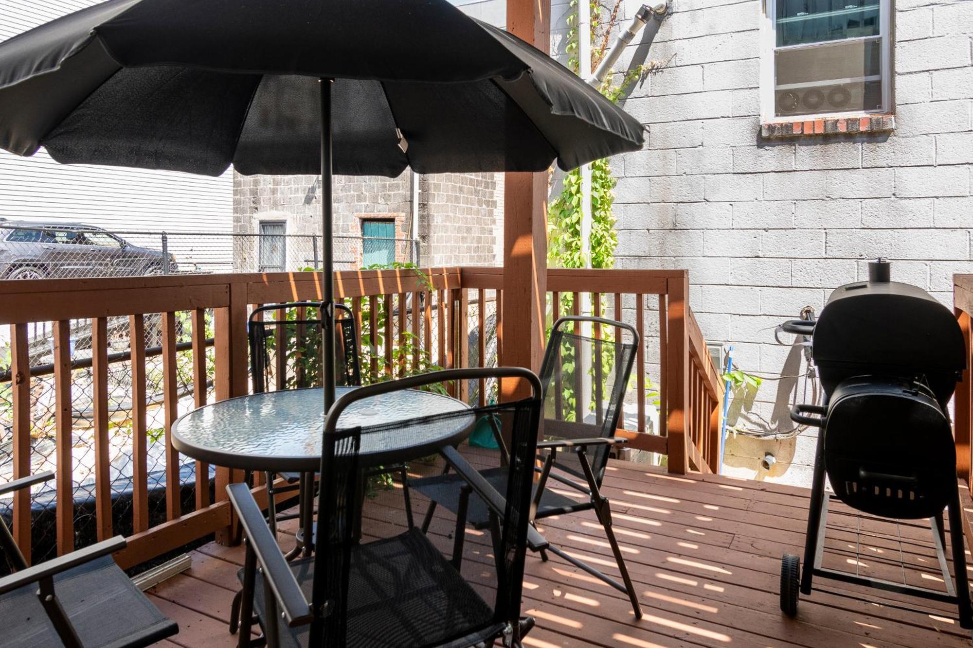 Cozy Apartment At Washington Dc! Sun Filled & Comfortable! 외부 사진